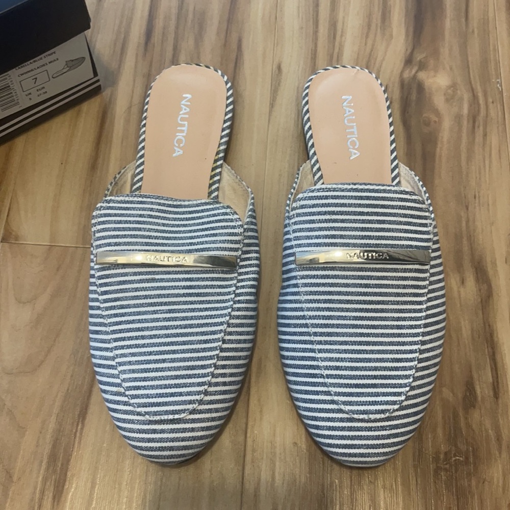 Nautica labella mule